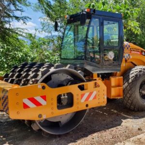 Vibratory Roller Compactor